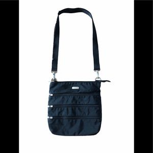 Baggallini crossbody bag